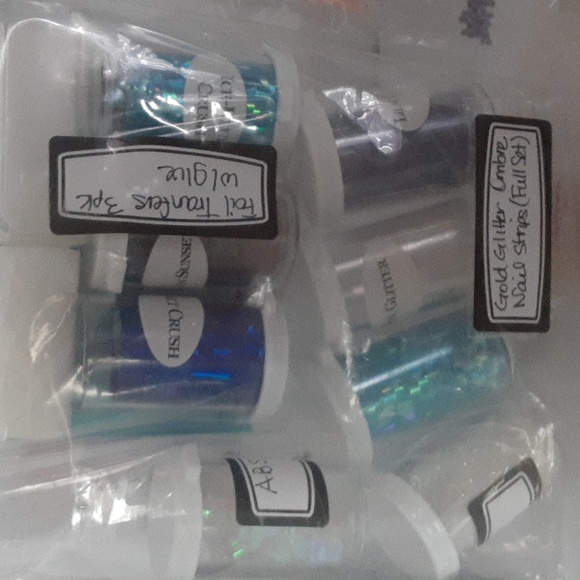 60 Pc Everything Manicure Set - Picture 2 of 11